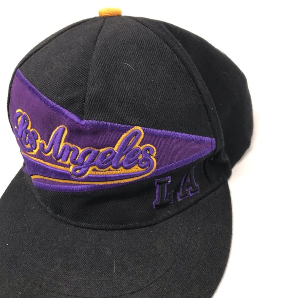 LOS ANGELES LAKERS HAT - Picture 2 of 5